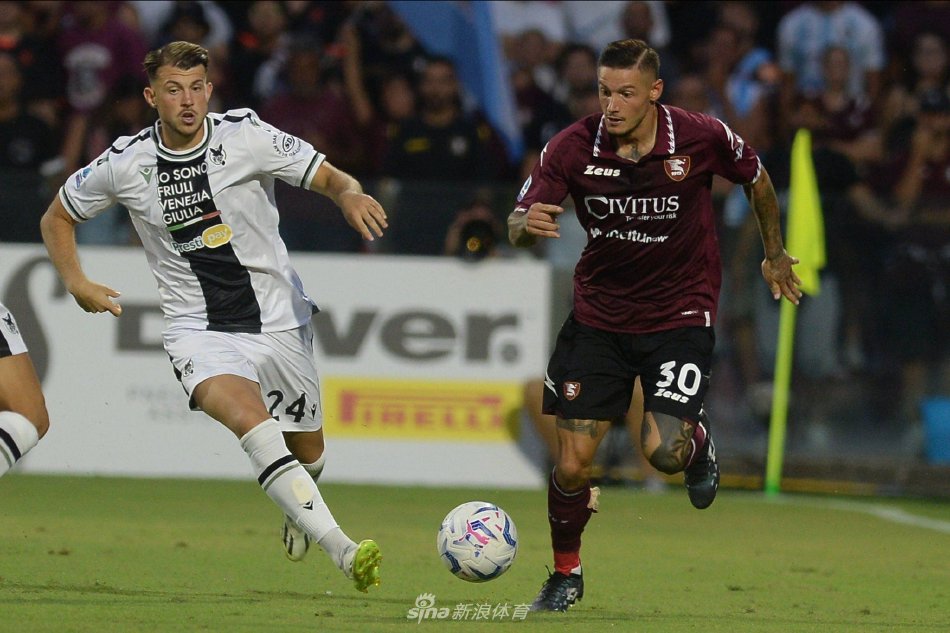 争议点球的 争议点球的