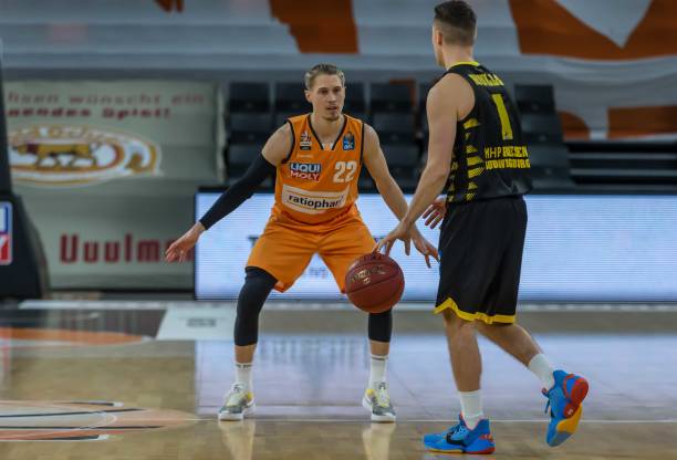 功绝非偶然 功绝非偶然