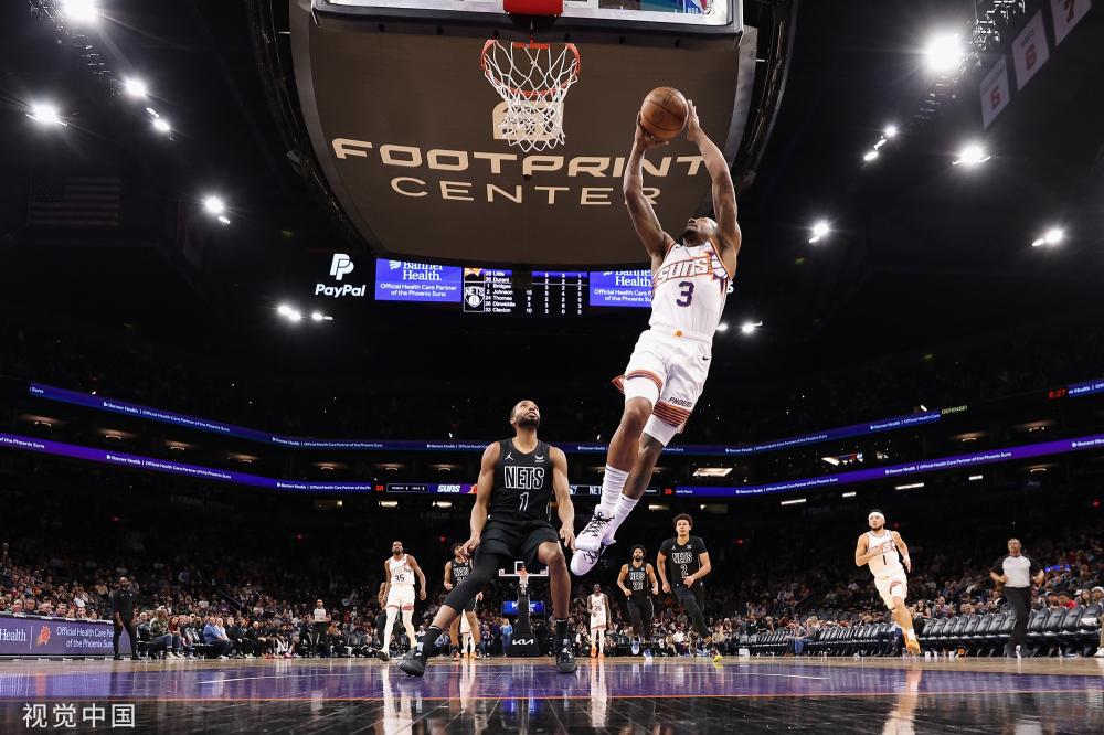 在现代足坛 在现代足坛