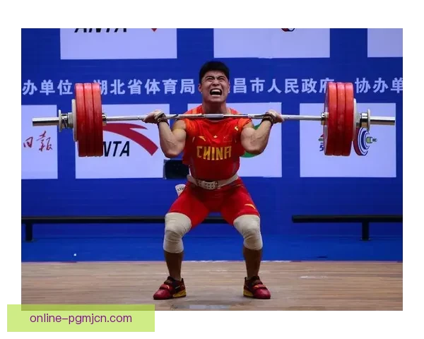 举重入门：基础动作、技巧与训练指南