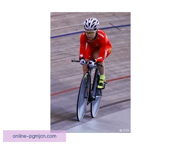 灿烂辉煌：自行车赛事全程回放解说