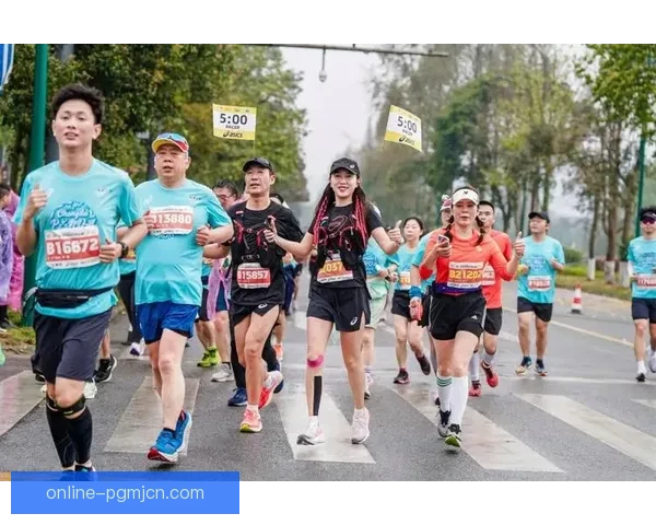 马拉松冠军的辉煌征程及背后故事